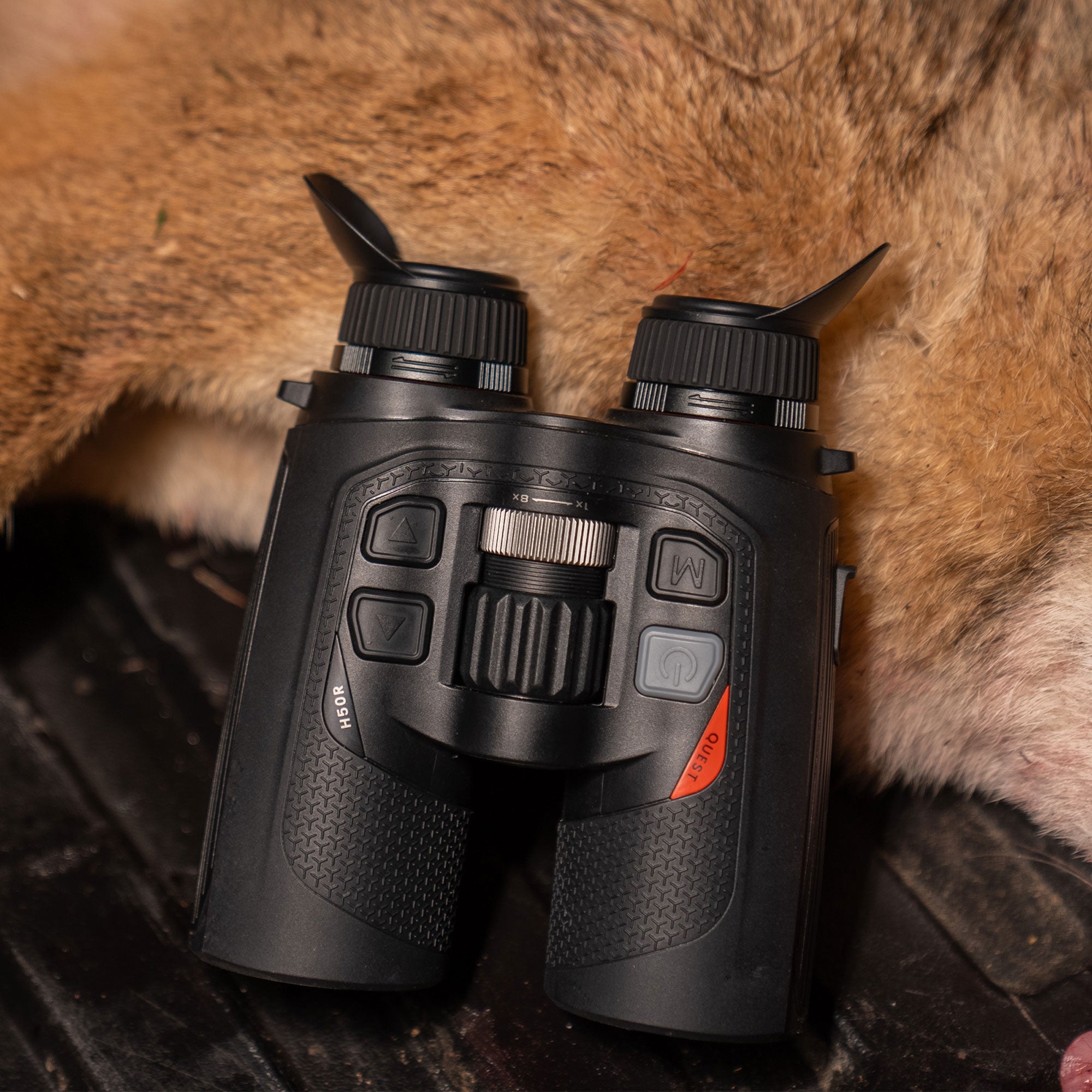 QUEST H50R Rangefinding Thermal Binocular 4X 640x512 50 mm LRF